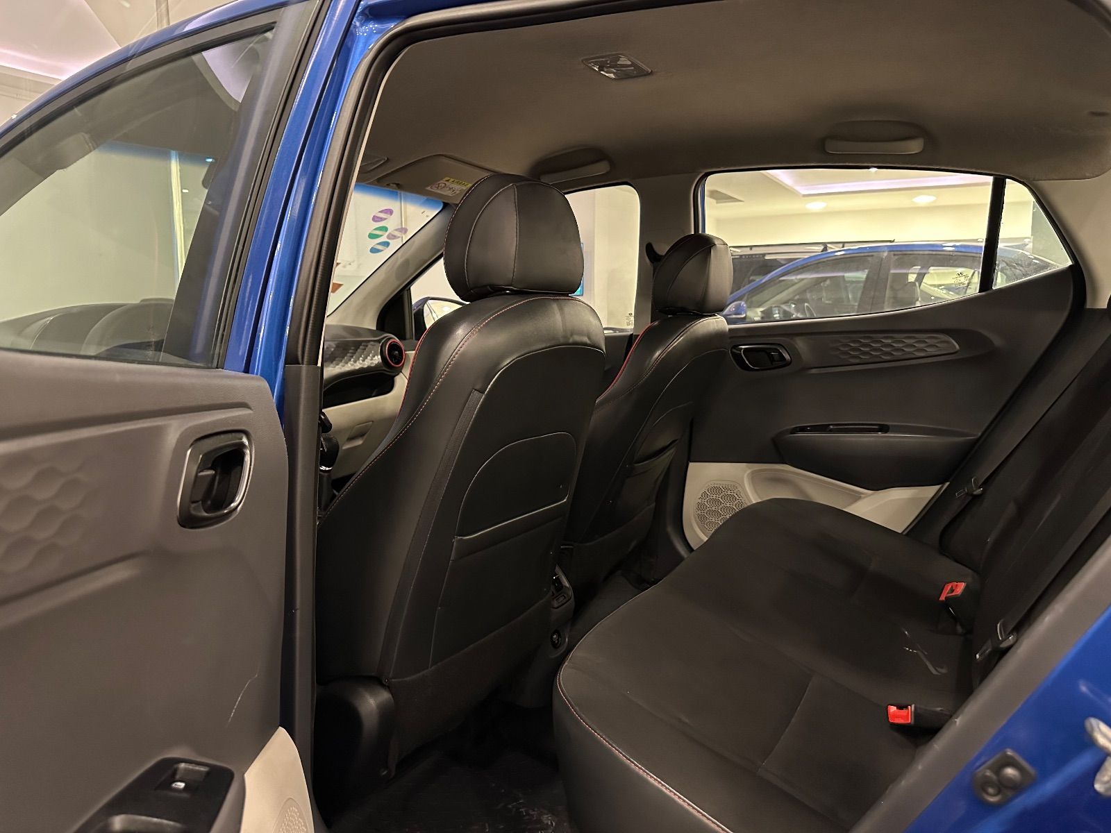Hyundai Grand i10 Sedan High Grade à Tunis - Photo 8