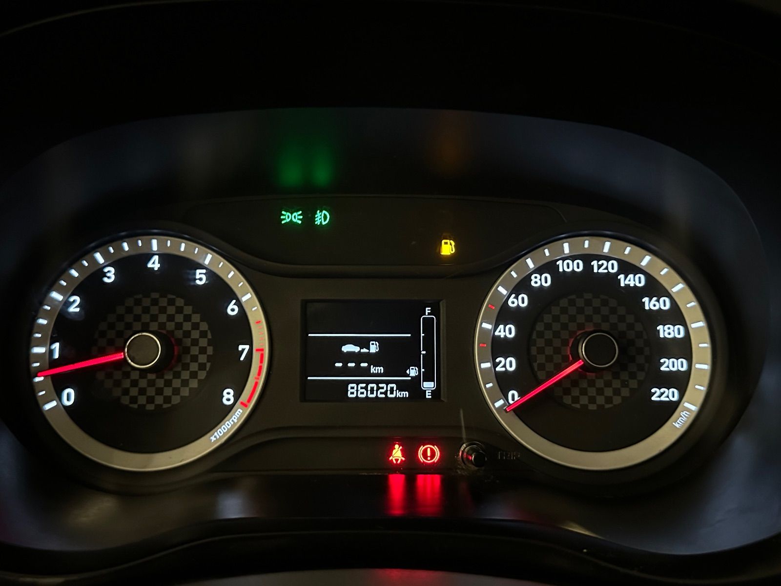 Hyundai Grand i10 Sedan High Grade à Tunis - Photo 15