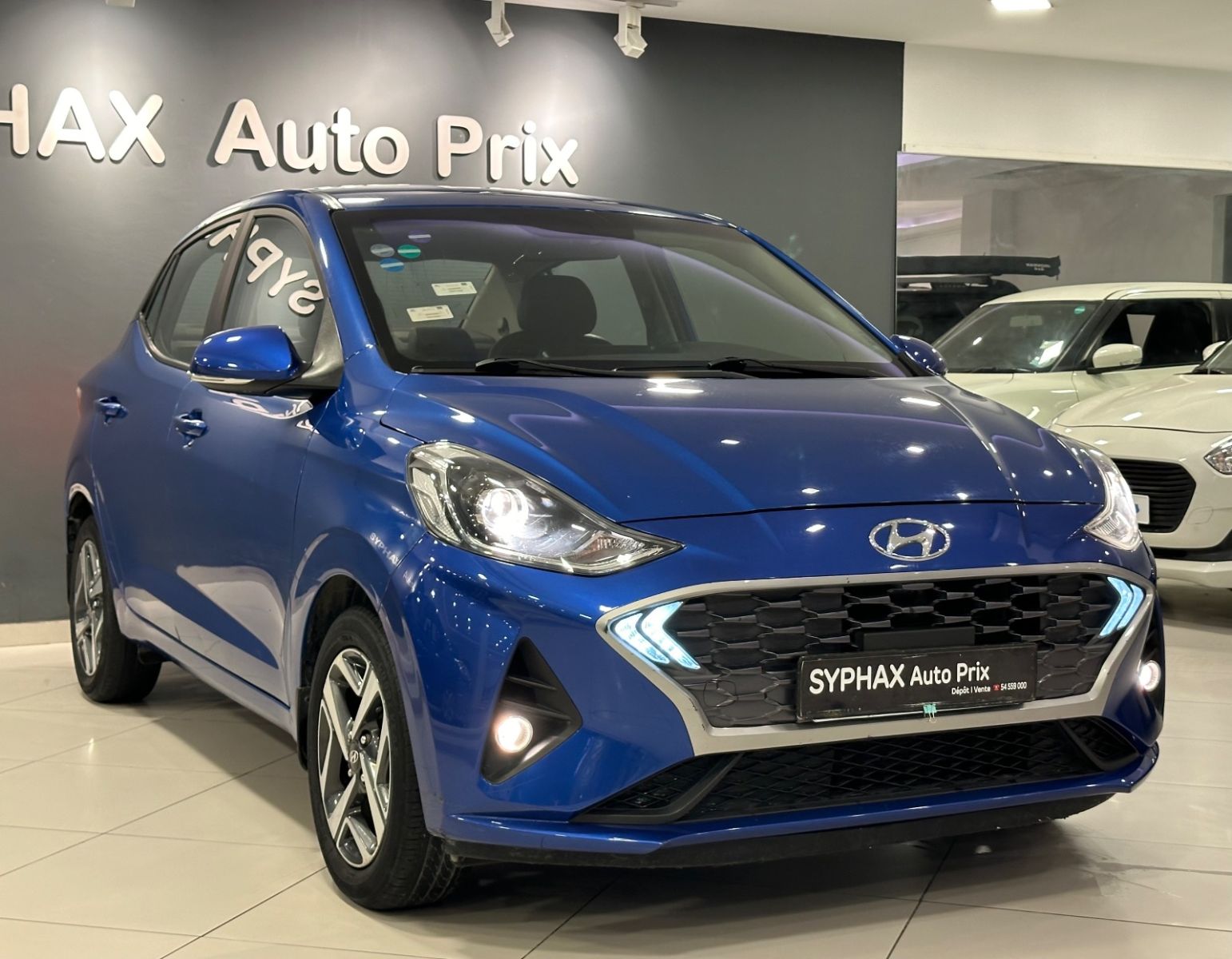 Hyundai Grand i10 Sedan High Grade à Tunis - Photo 3