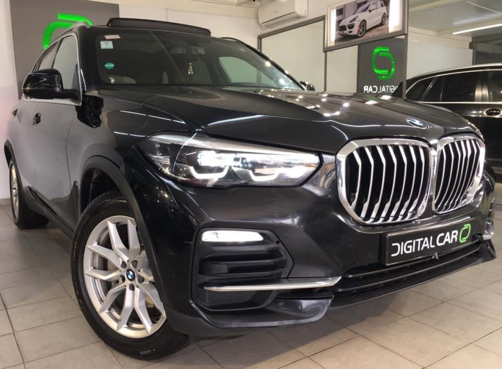 BMW X5 Hybride Xdrive E45 à Tunis - Photo 2
