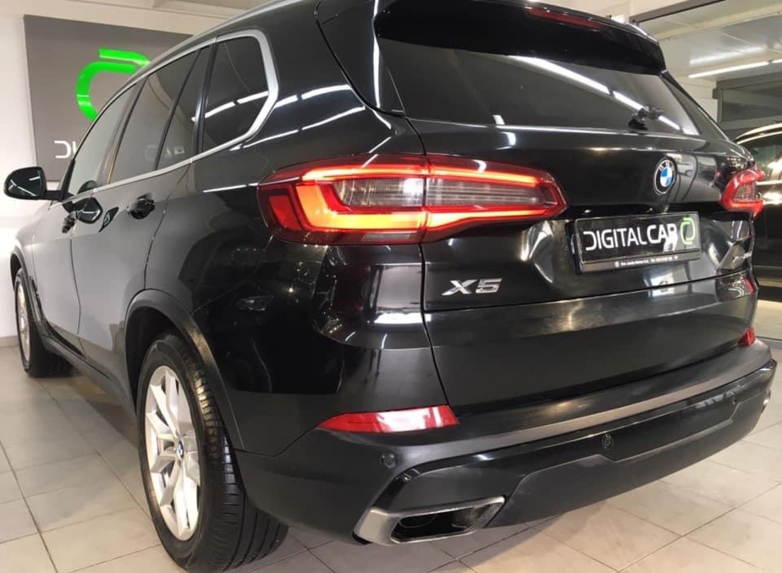 BMW X5 Hybride Xdrive E45 à Tunis - Photo 15