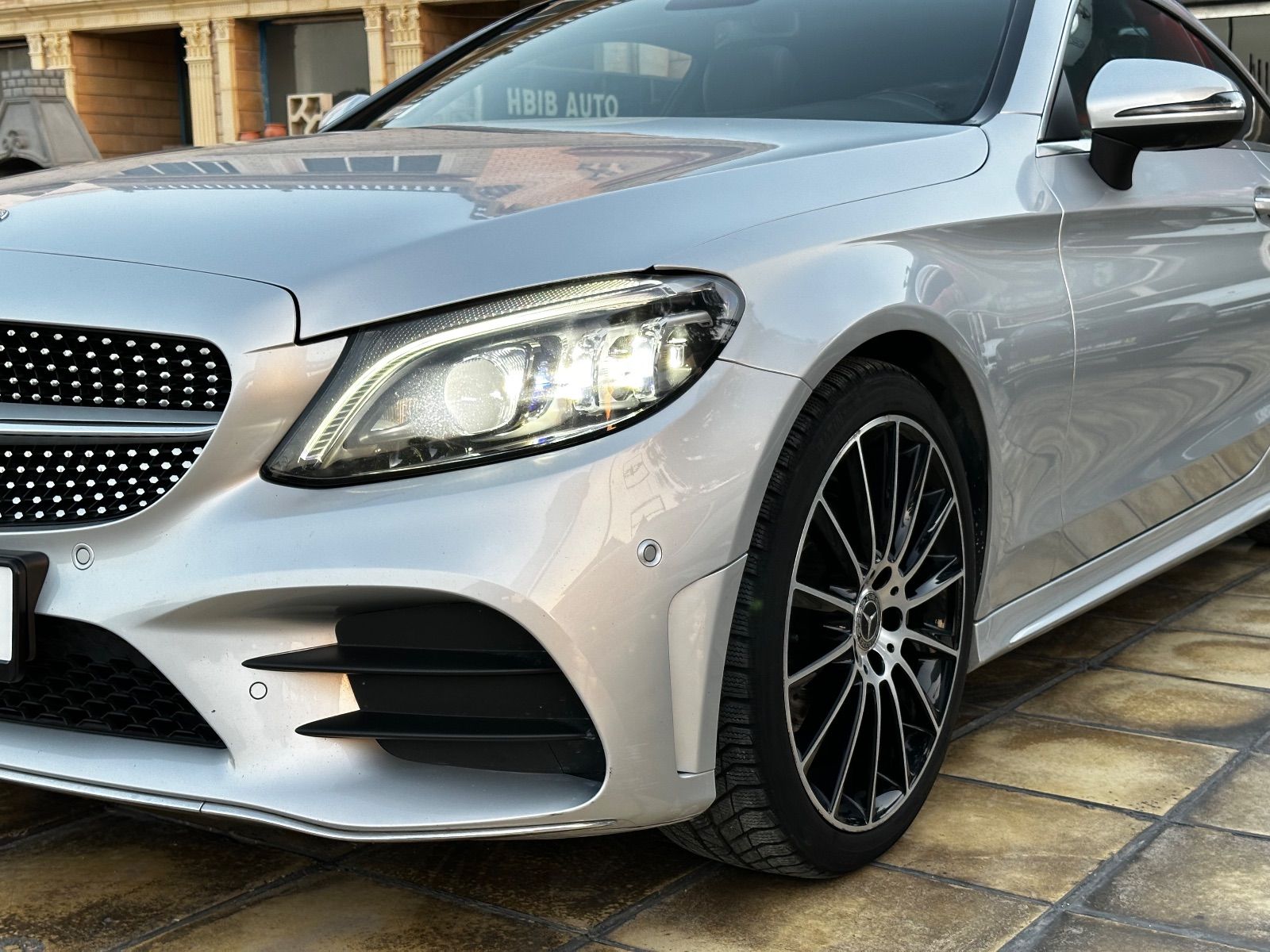 Mercedes-Benz Classe C coupé à sousse - Photo 18
