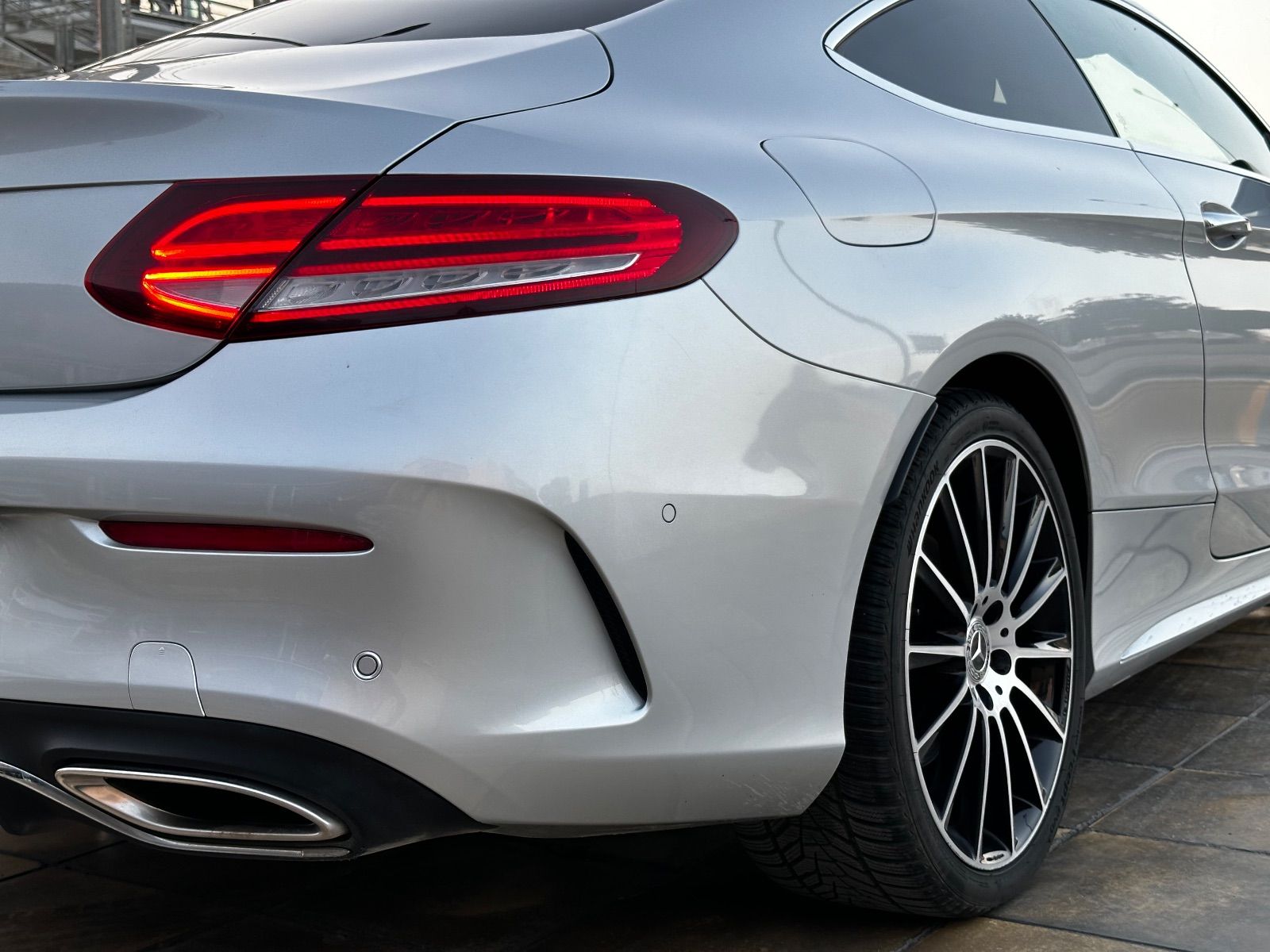 Mercedes-Benz Classe C coupé à sousse - Photo 21