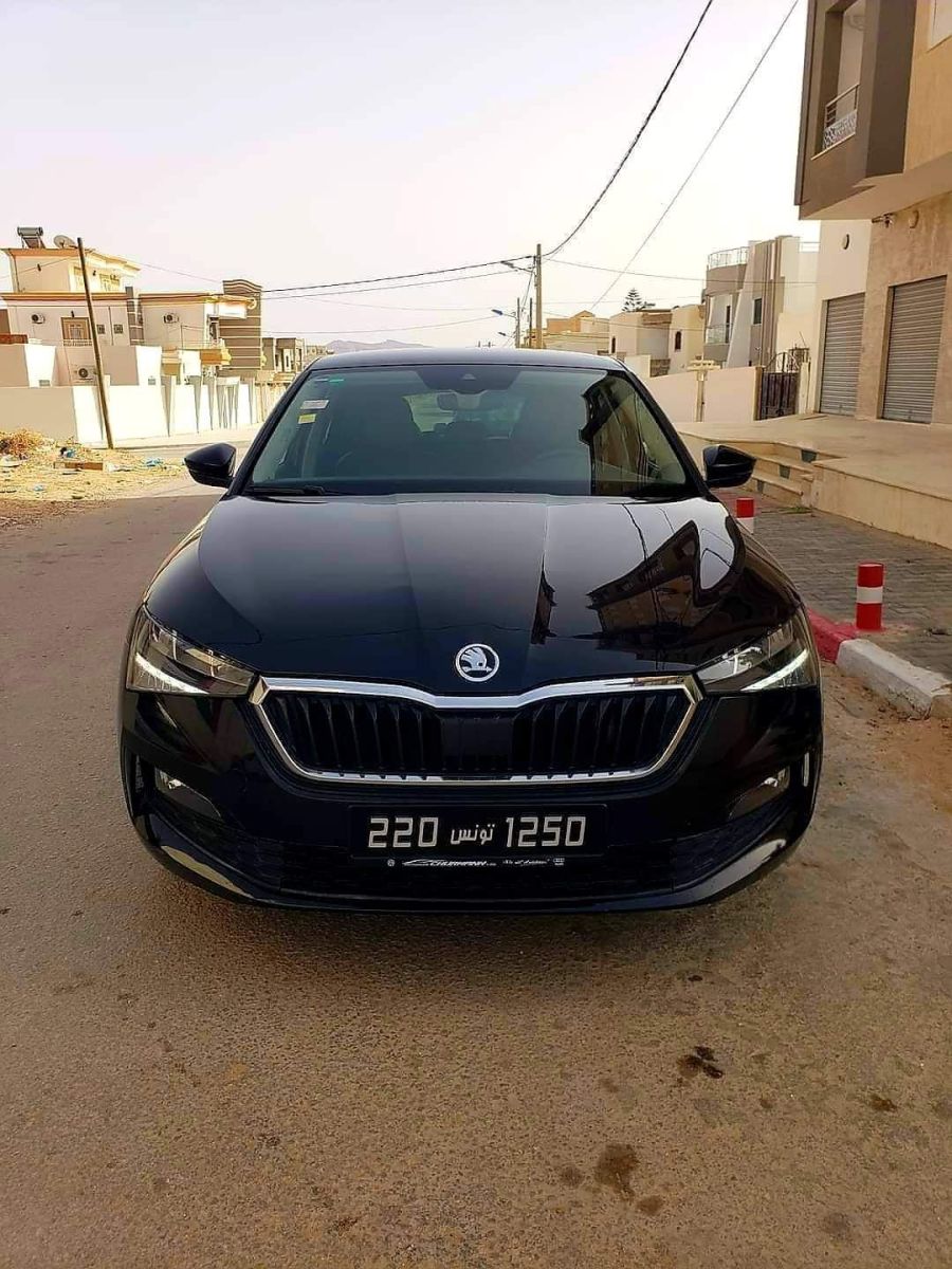  HYUNDAI i 20 HIGH GRADE PREMIÈRE MAIN 