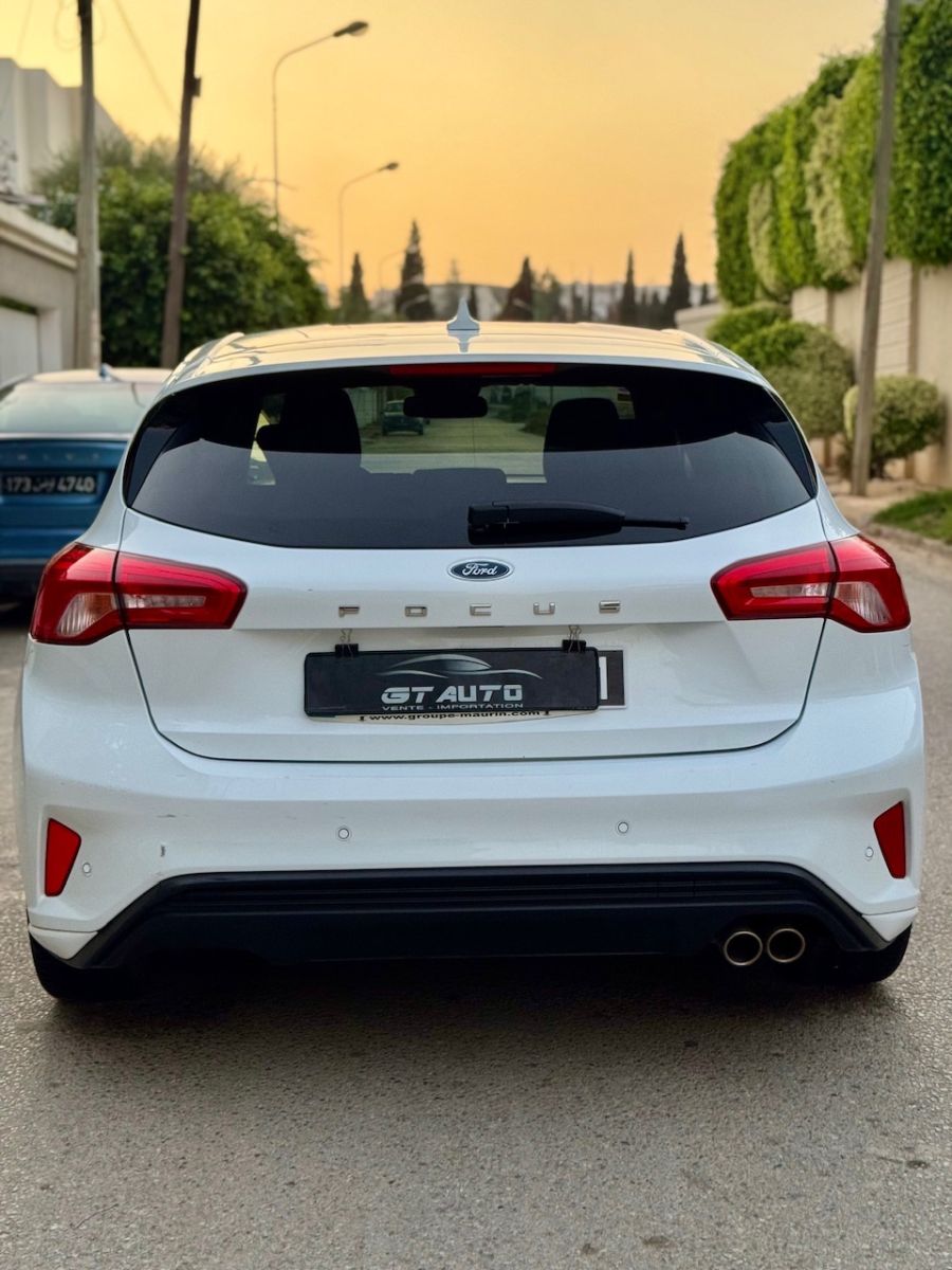 Ford Focus Titanium à Tunis - Photo 17