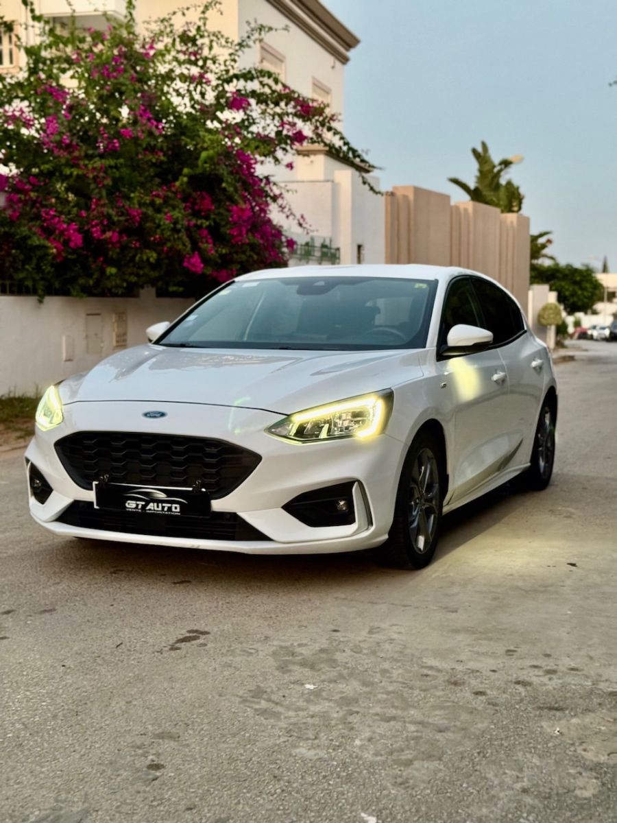 Ford Focus Titanium à Tunis - Photo 2