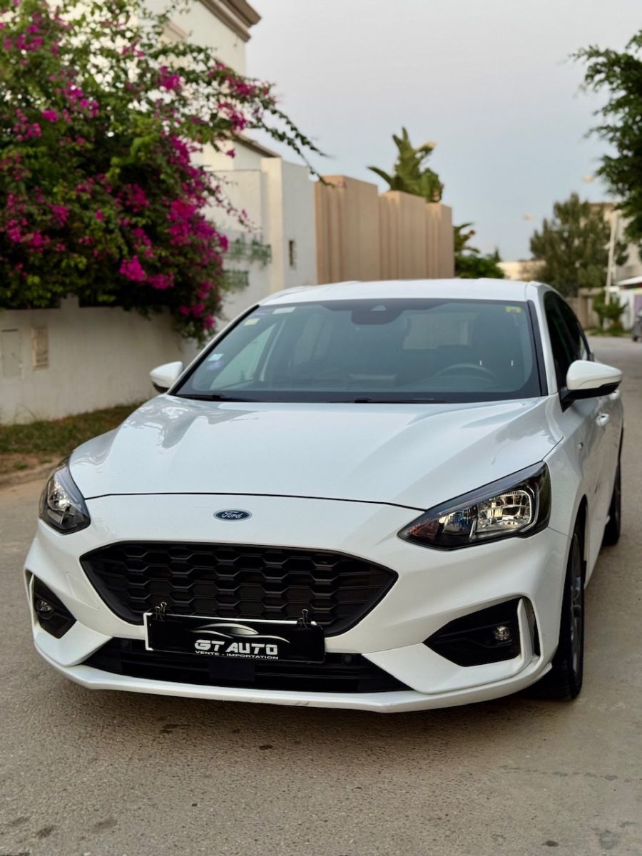 Ford Focus Titanium à Tunis - Photo 13