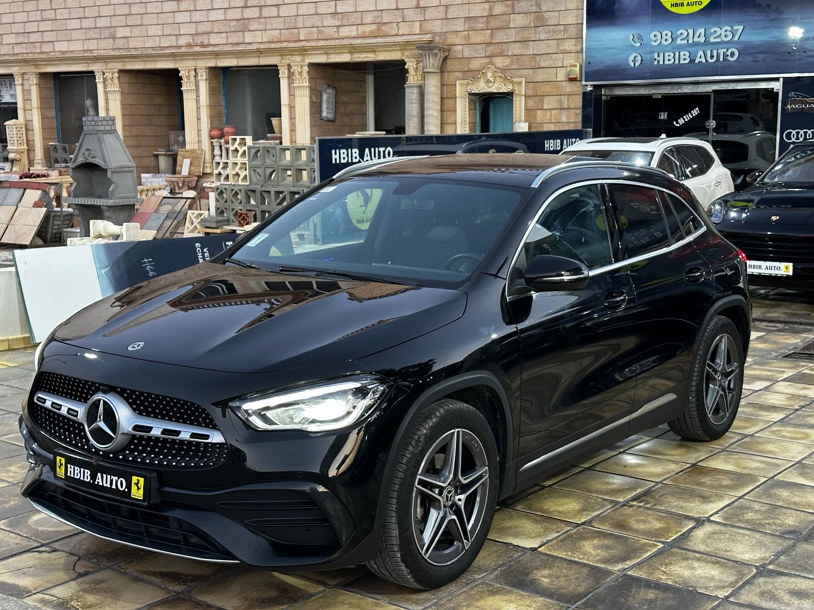 Mercedes-Benz GLA 250e Pack AMG à Tunis - Photo 6