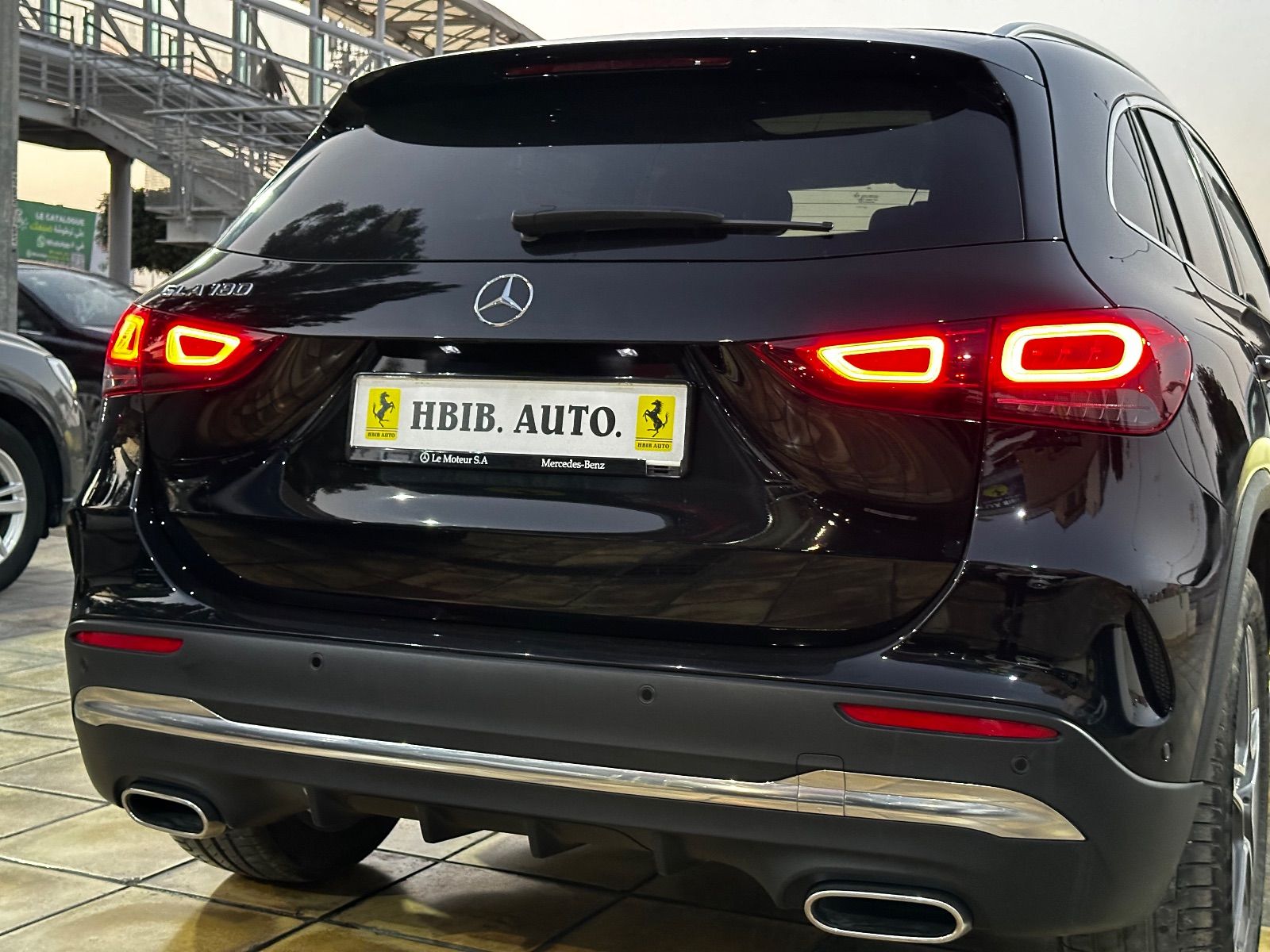 Mercedes-Benz GLA 250e Pack AMG à Tunis - Photo 23