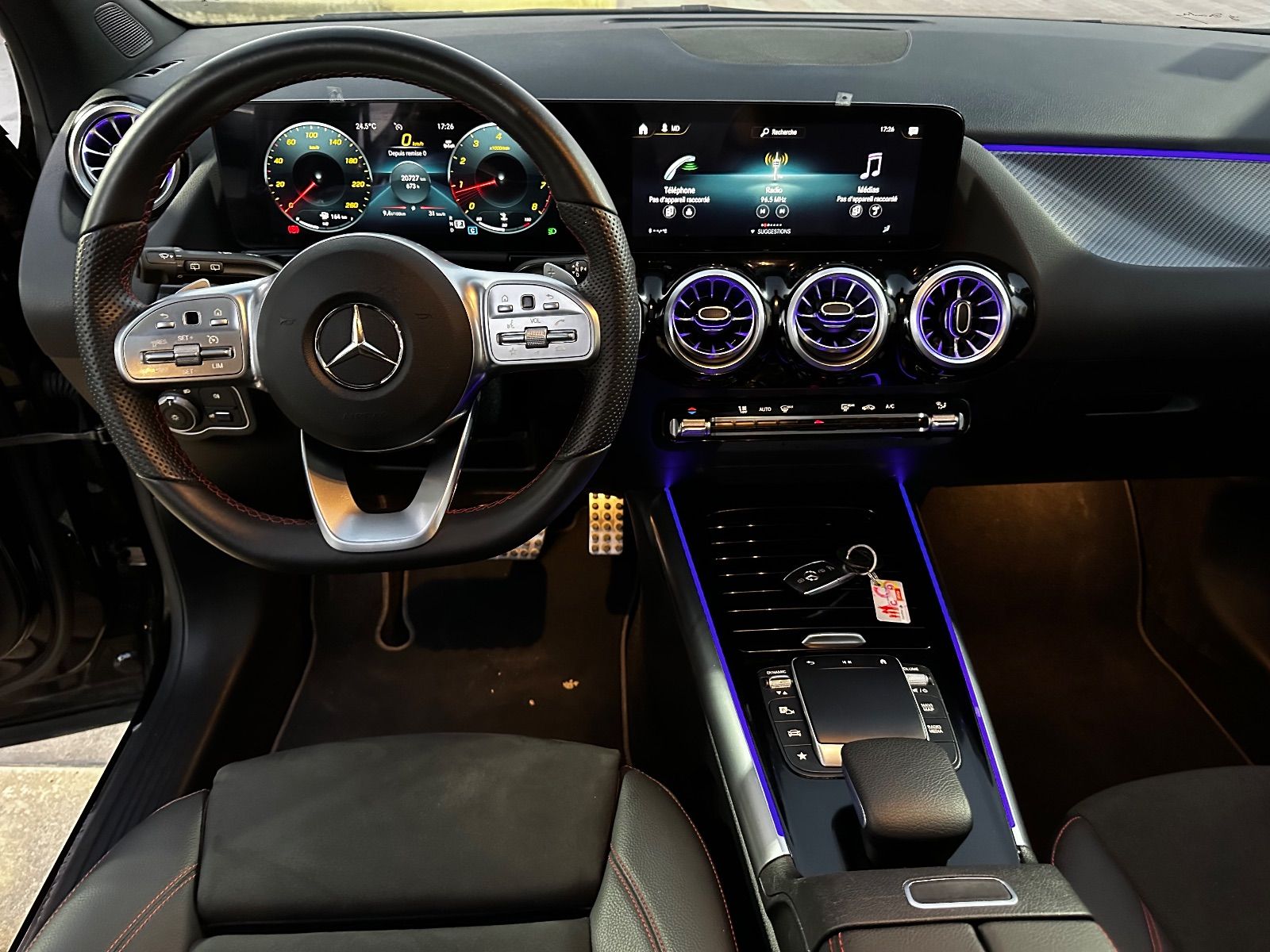 Mercedes-Benz GLA 250e Pack AMG à Tunis - Photo 18