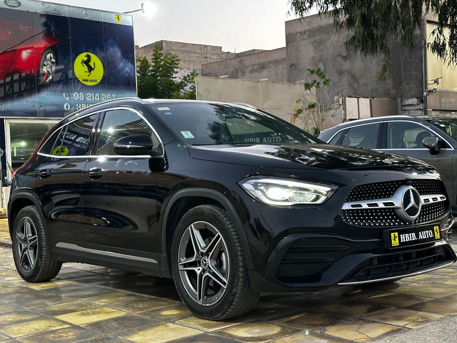 Mercedes-Benz GLA 250e Pack AMG à Tunis - Photo 13