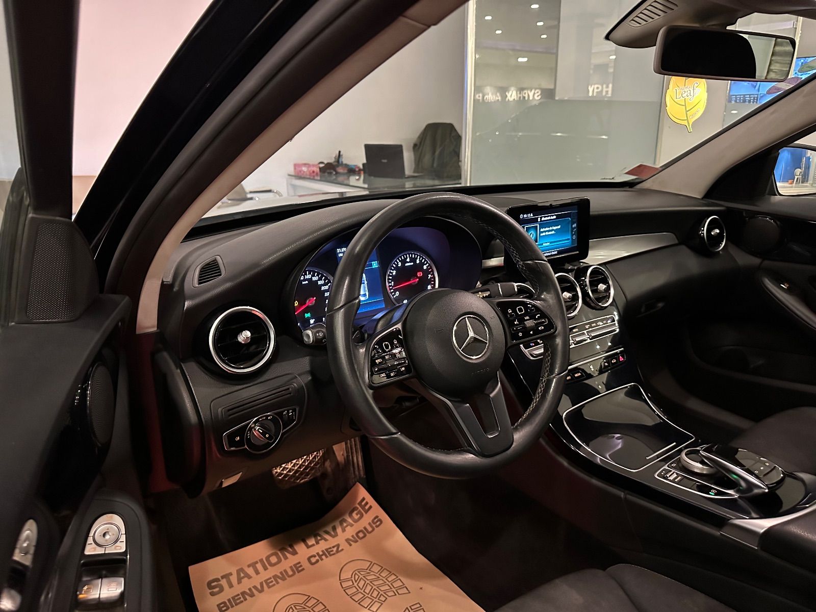 Mercedes-Benz Classe C à Ariana - Photo 6