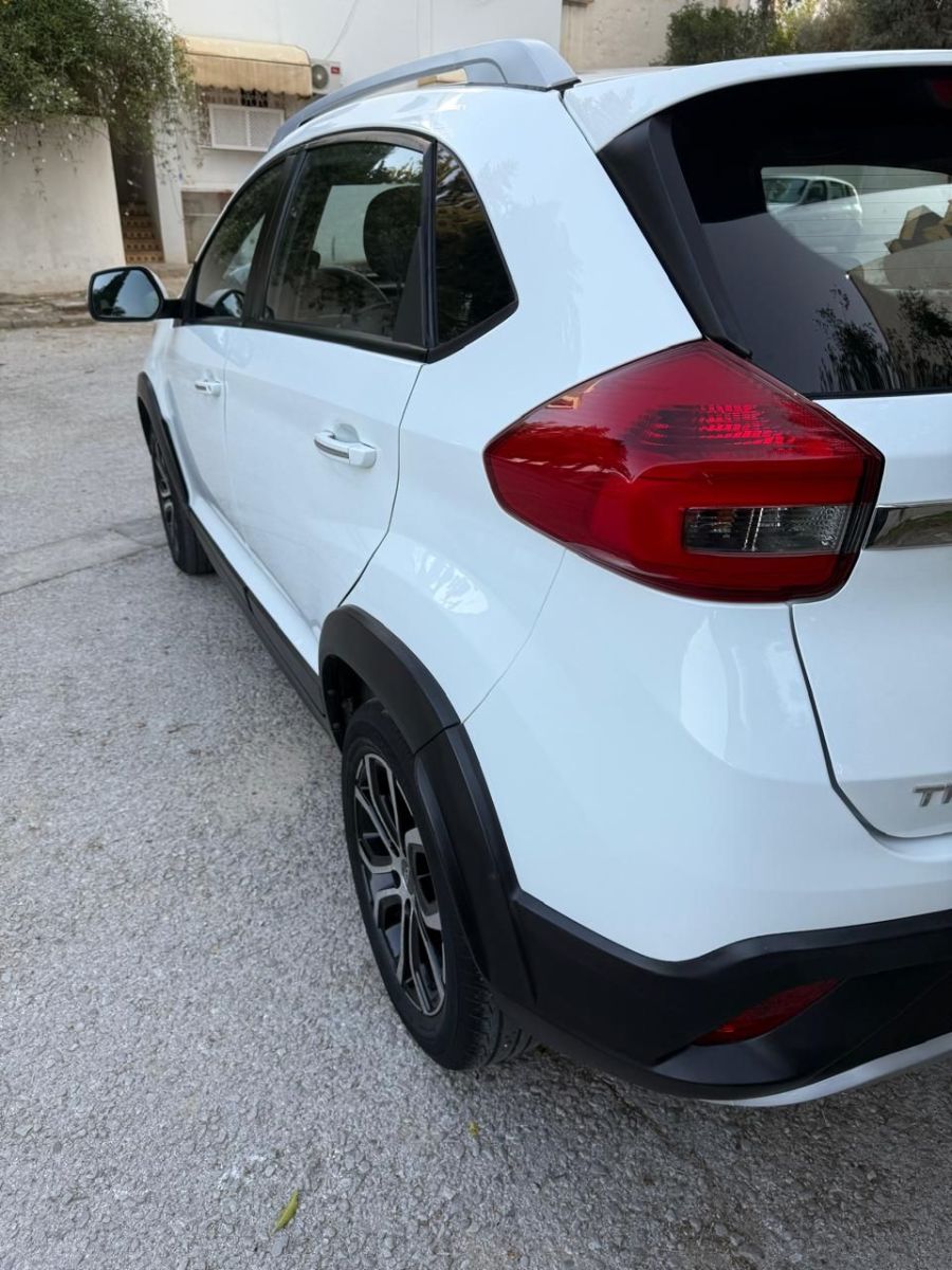 Chery Tiggo 2 Confort à Ariana - Photo 14