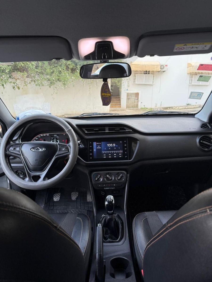 Chery Tiggo 2 Confort à Ariana - Photo 7