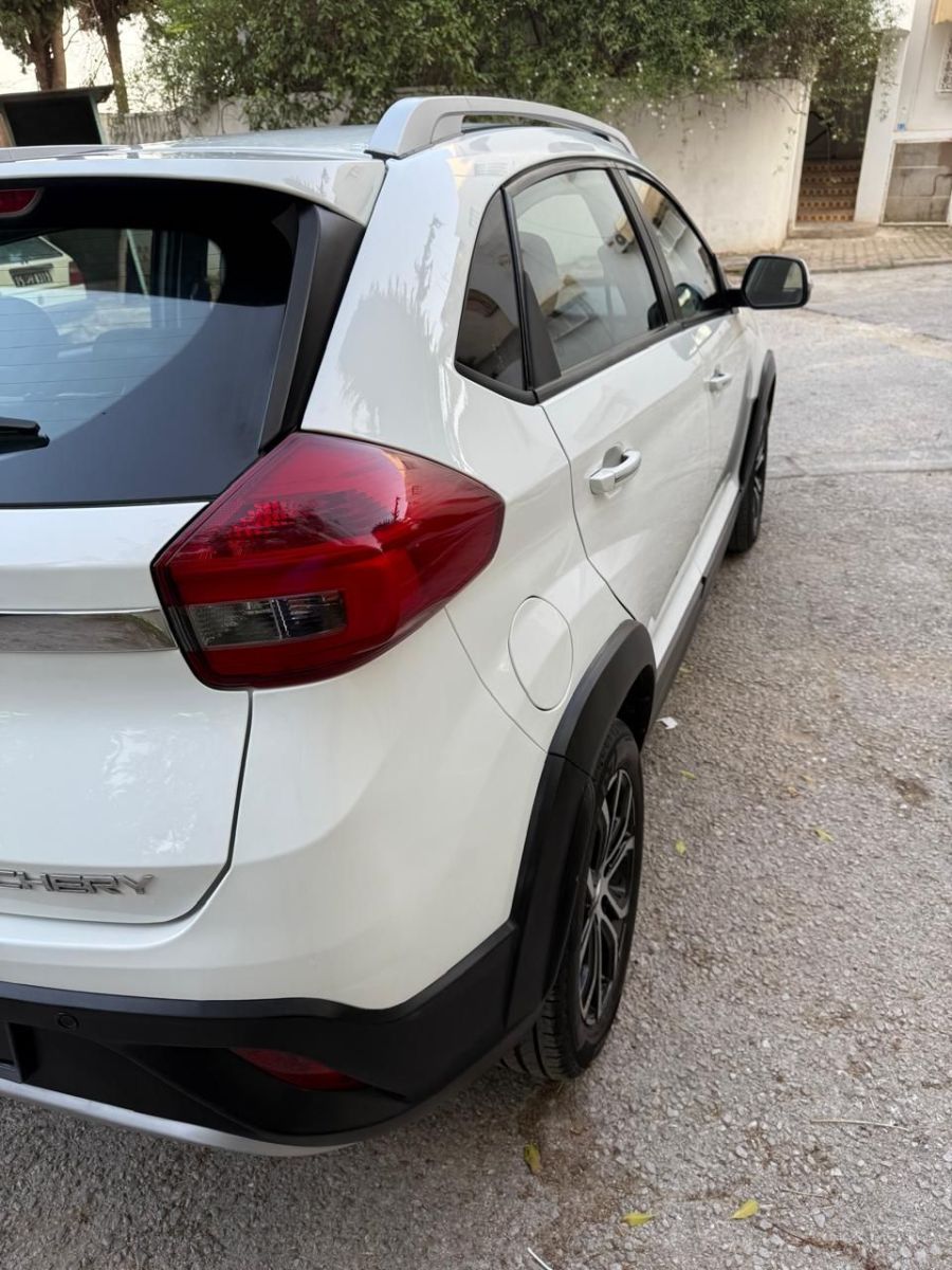 Chery Tiggo 2 Confort à Ariana - Photo 15