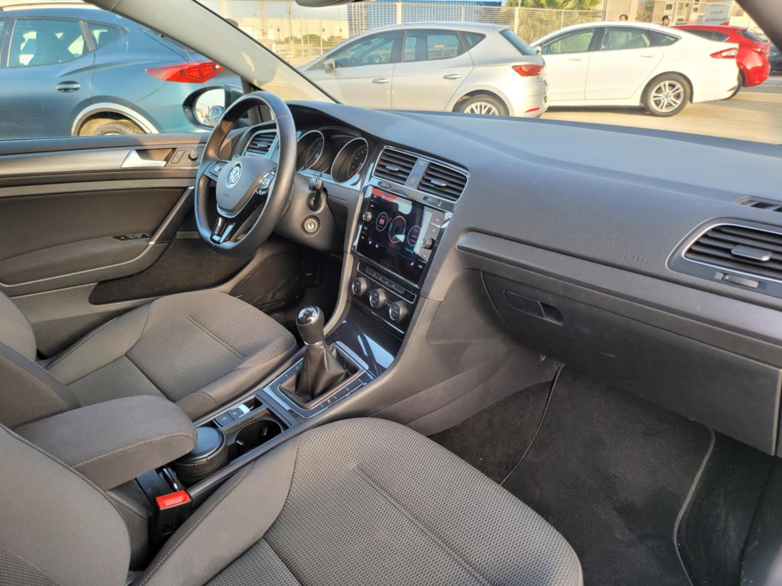 Volkswagen Golf 7 BVA à Tunis - Photo 2