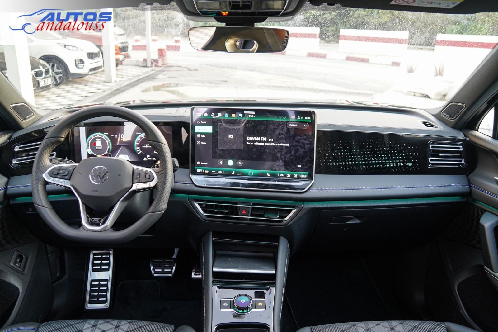 Volkswagen Tiguan R-Line à Nabeul - Photo 9
