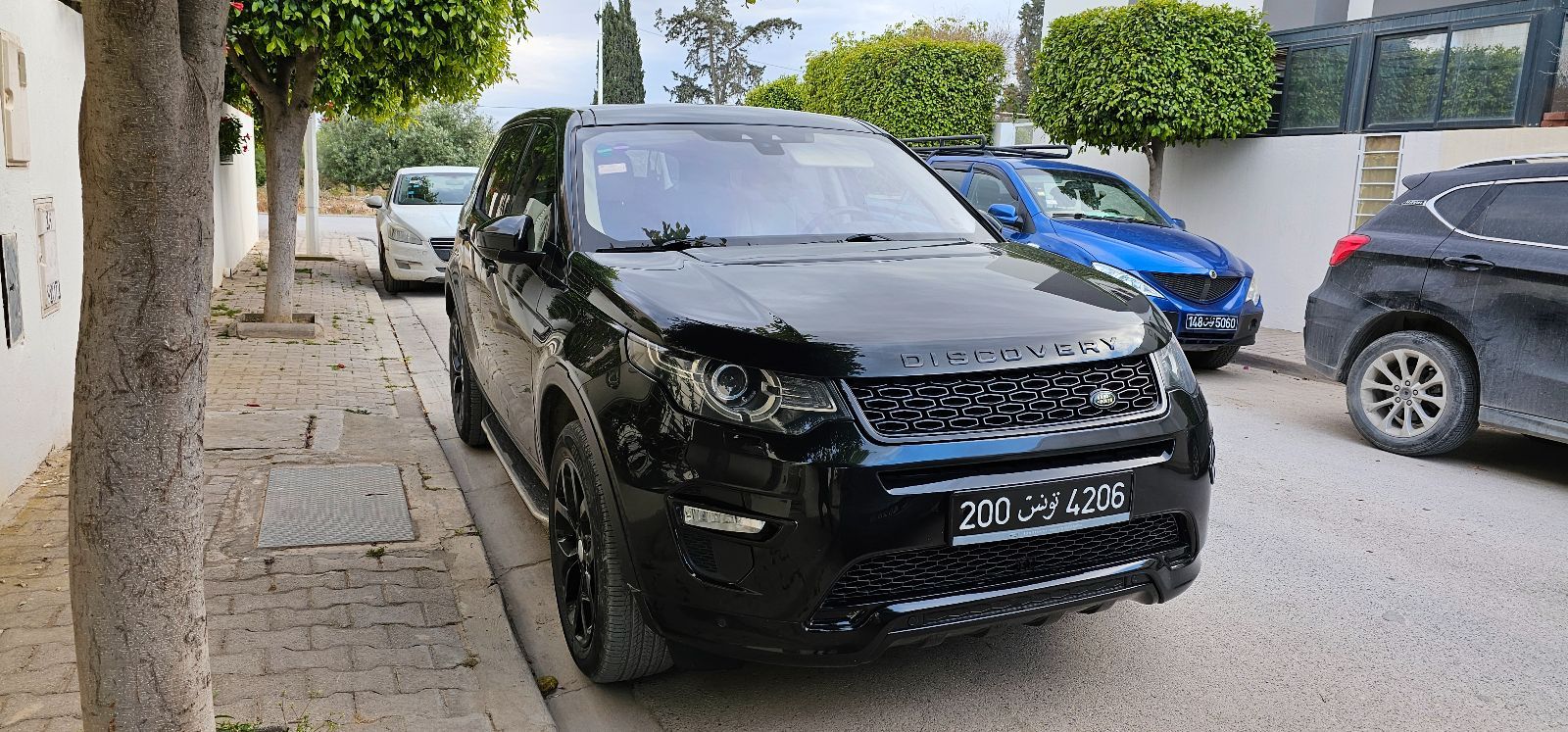 Land Rover Discovery Sport à Tunis - Photo 2