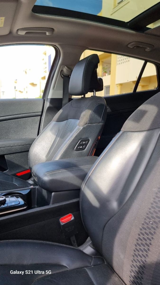 KIA Sportage à Tunis - Photo 8