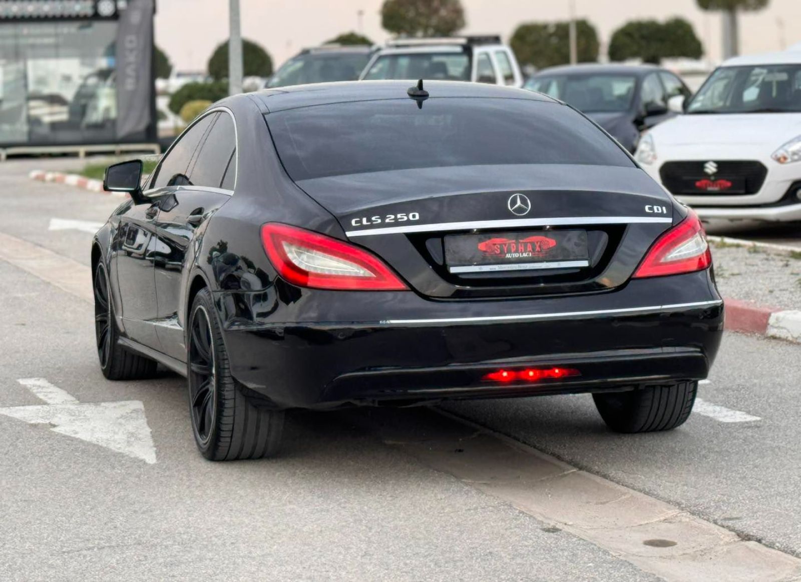 Mercedes-Benz CLS AMG à Tunis - Photo 3