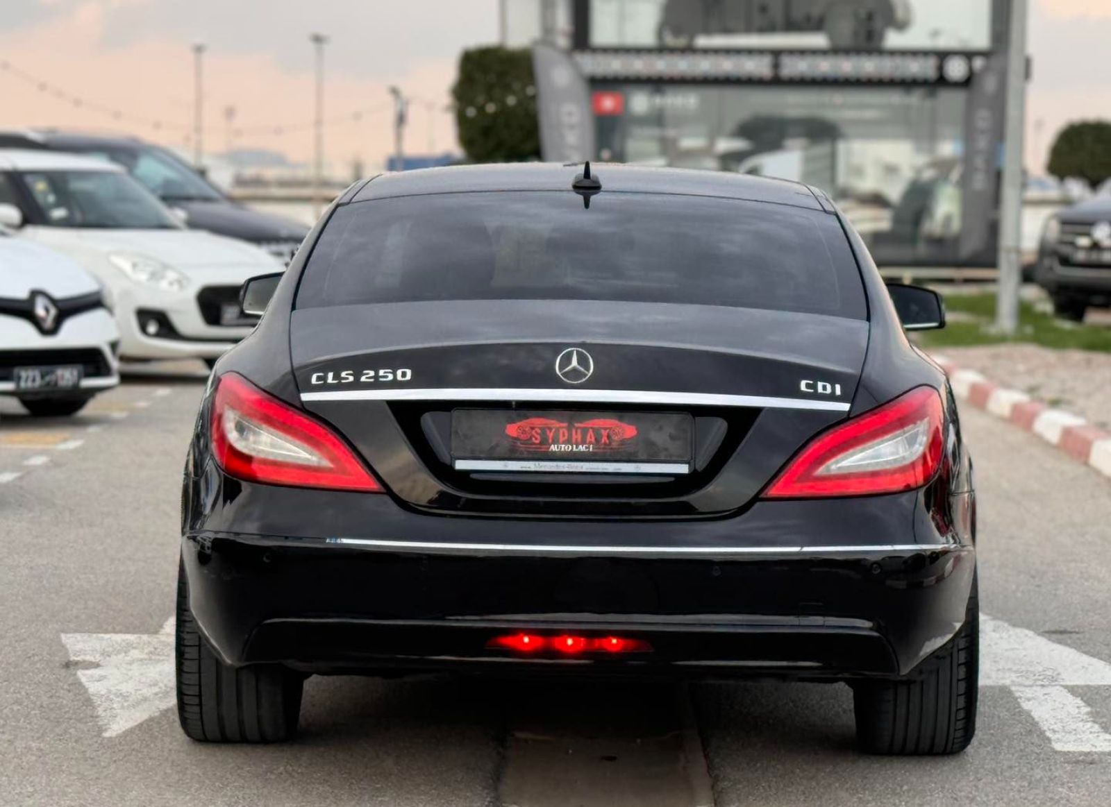 Mercedes-Benz CLS AMG à Tunis - Photo 9