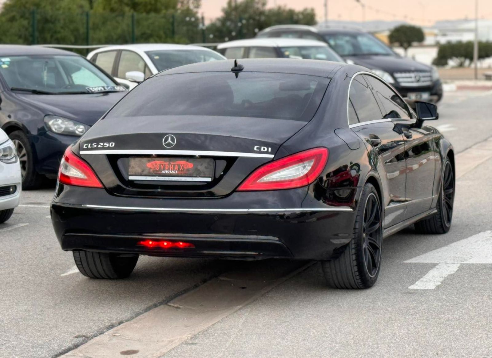 Mercedes-Benz CLS AMG à Tunis - Photo 4
