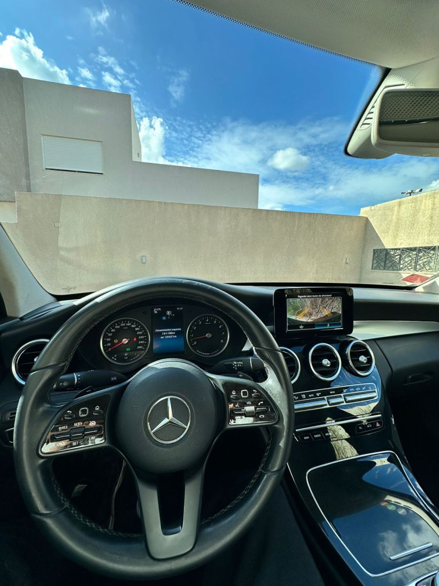 Mercedes-Benz Classe C AMG à Sfax - Photo 6