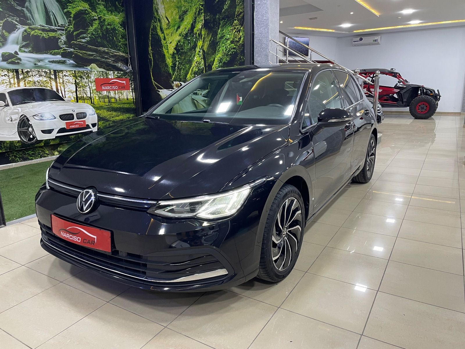 Volkswagen Golf 8 R-Line à Tunis - Photo 2