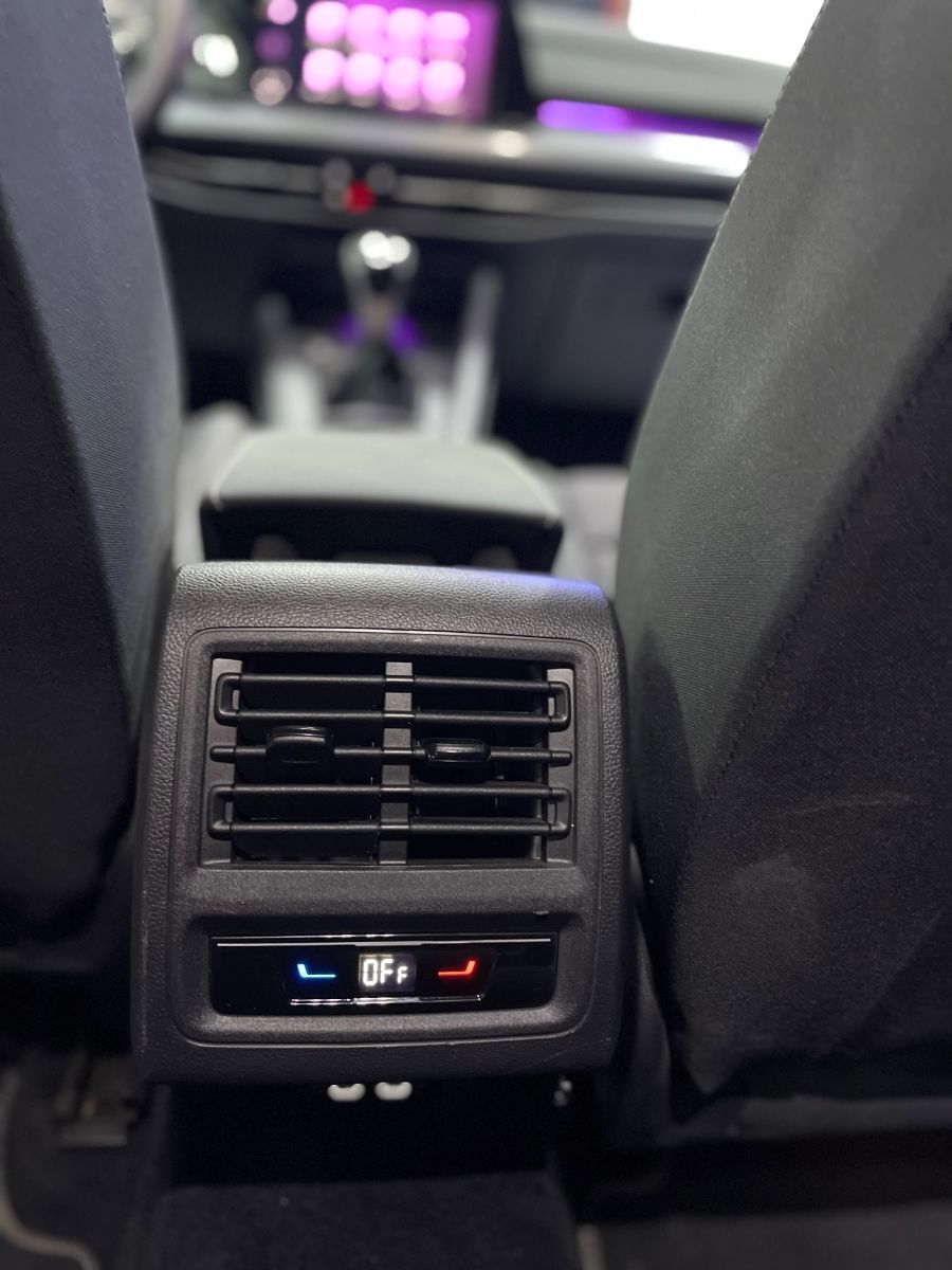 Volkswagen Golf 8 R-Line à Tunis - Photo 8