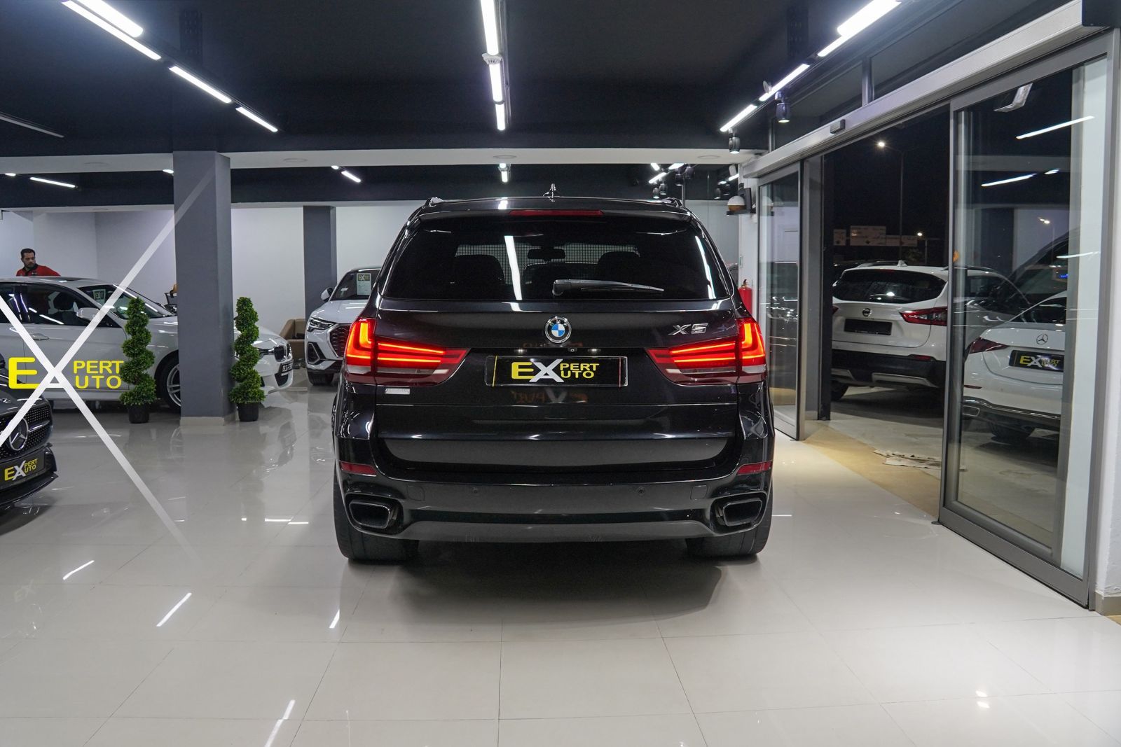 BMW X5 à Ariana - Photo 5