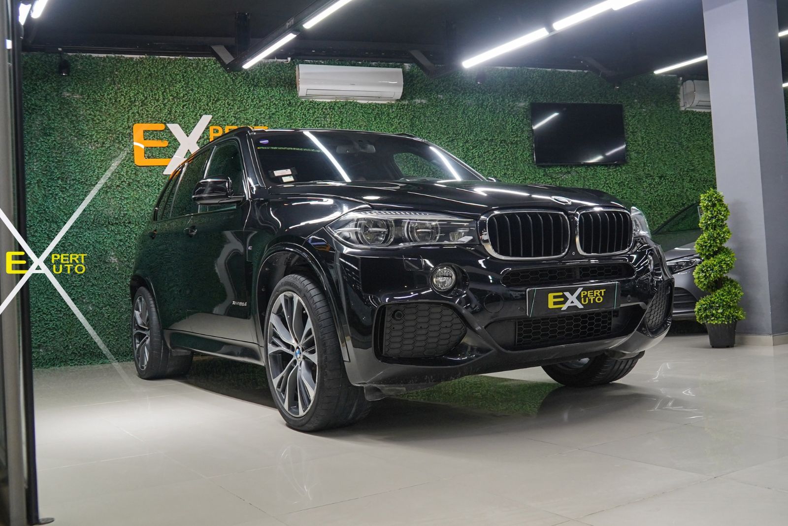 BMW X5 à Ariana - Photo 3