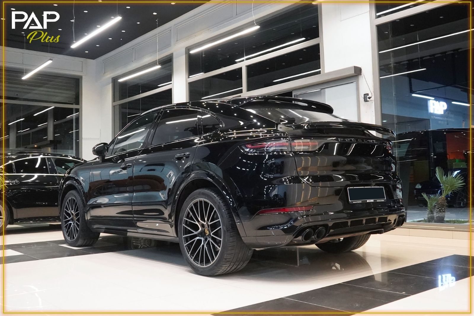 Porsche Cayenne Coupé à Tunis - Photo 11
