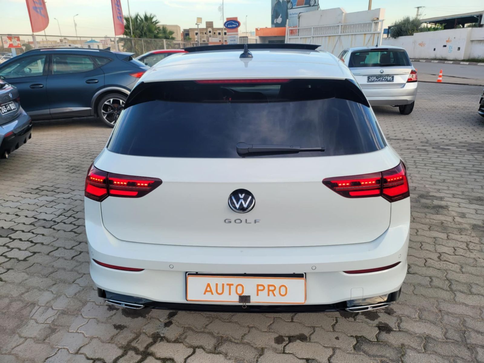 Volkswagen Golf 8 R-Line à Tunis - Photo 13