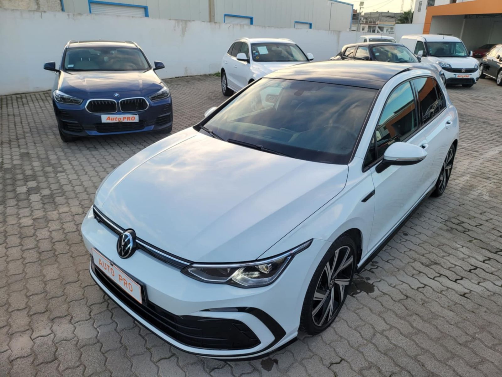 Volkswagen Golf 8 R-Line à Tunis - Photo 17