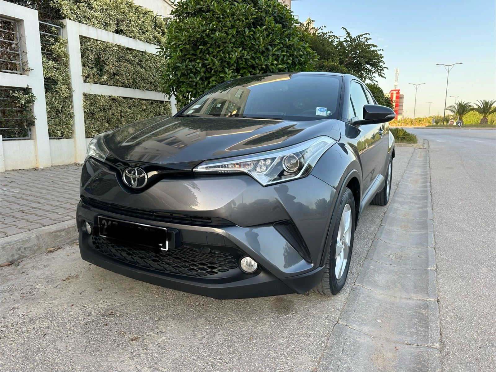 Toyota C-HR Sport à Sfax - Photo 2