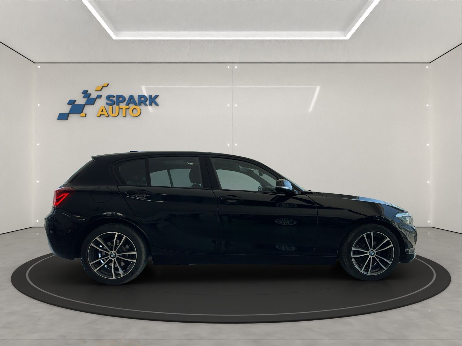 BMW Série 1 Sport Line à Ariana - Photo 6