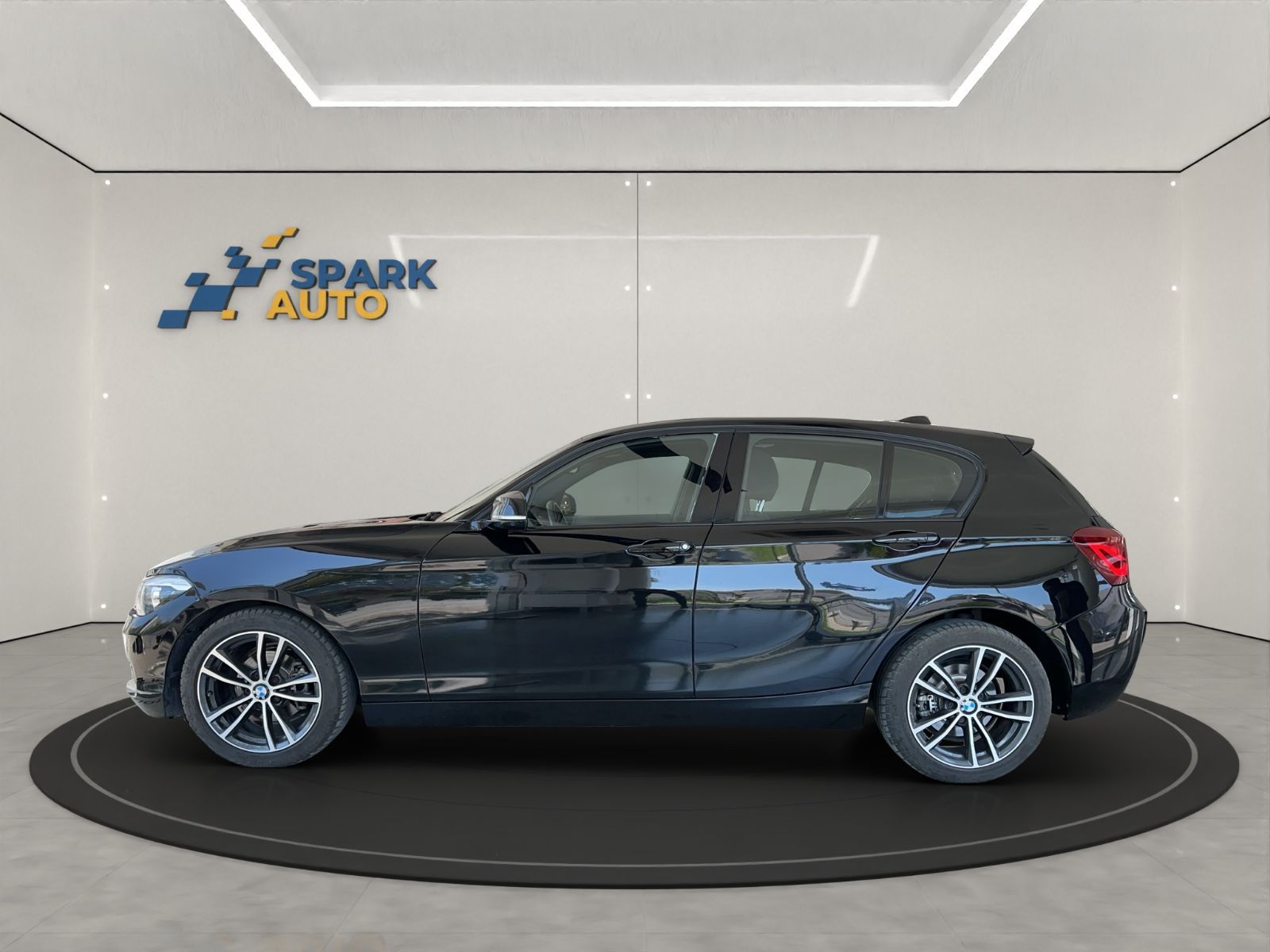 BMW Série 1 Sport Line à Ariana - Photo 2