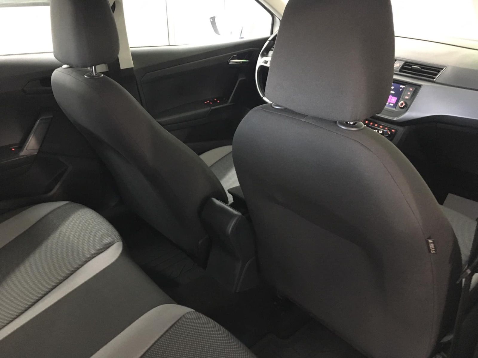 Seat Ibiza Sol à Ariana - Photo 21
