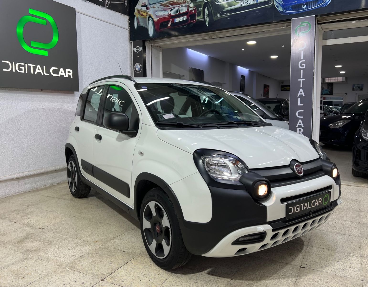 Fiat Panda City Cross à Tunis - Photo 1