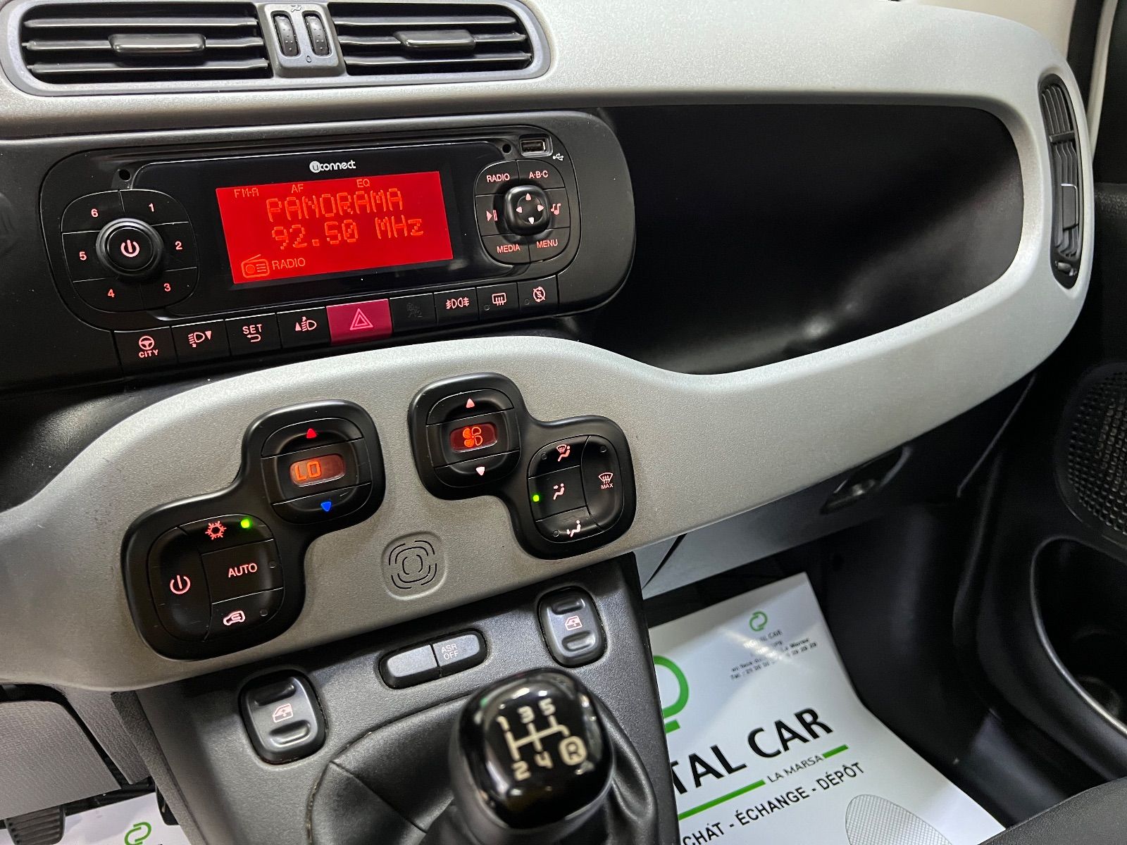Fiat Panda City Cross à Tunis - Photo 21
