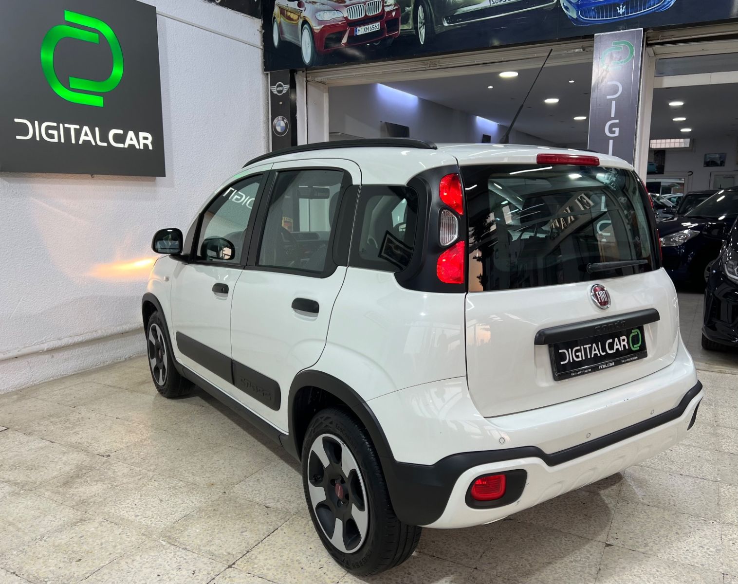 Fiat Panda City Cross à Tunis - Photo 9
