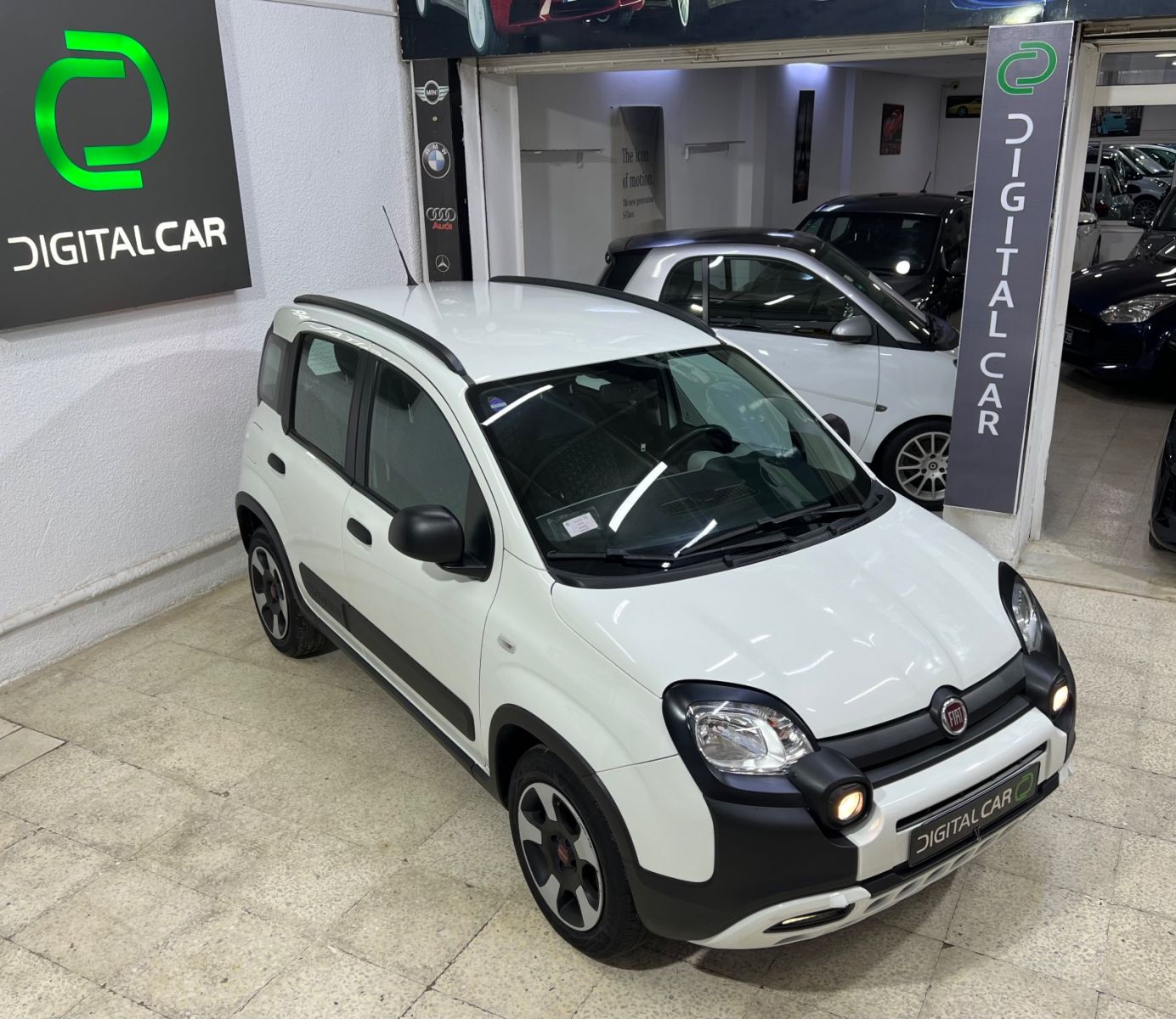 Fiat Panda City Cross à Tunis - Photo 5