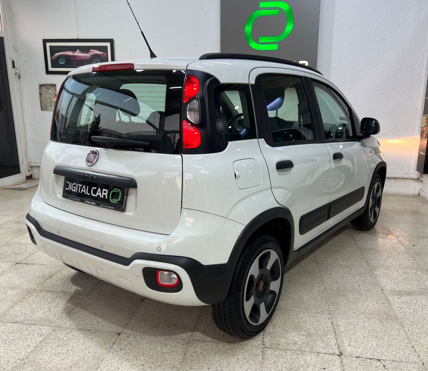 Fiat Panda City Cross à Tunis - Photo 10