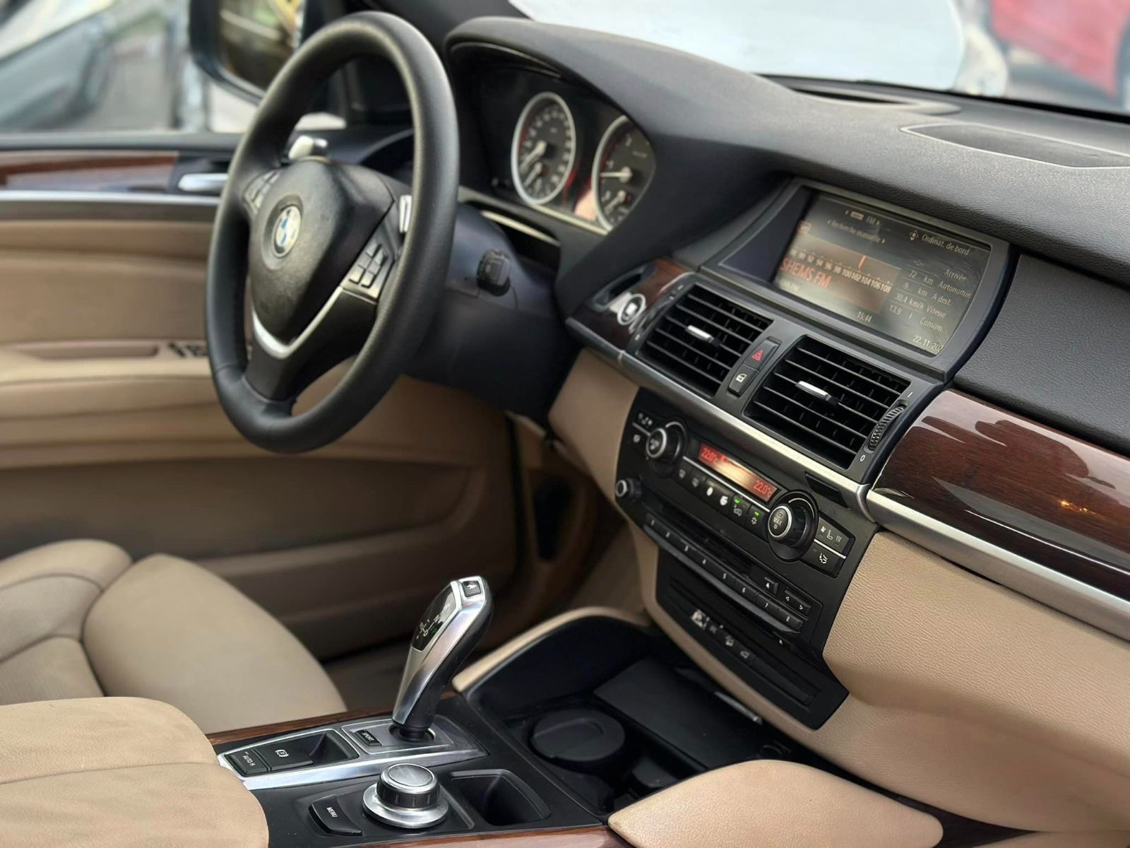 BMW X6 M power à Ariana - Photo 7