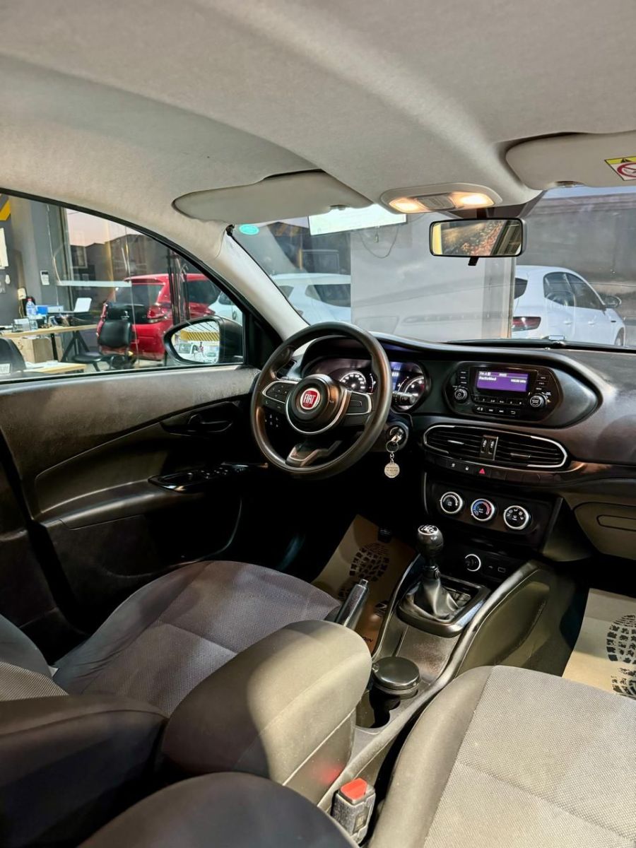 Fiat Tipo 5 portes à Tunis - Photo 13