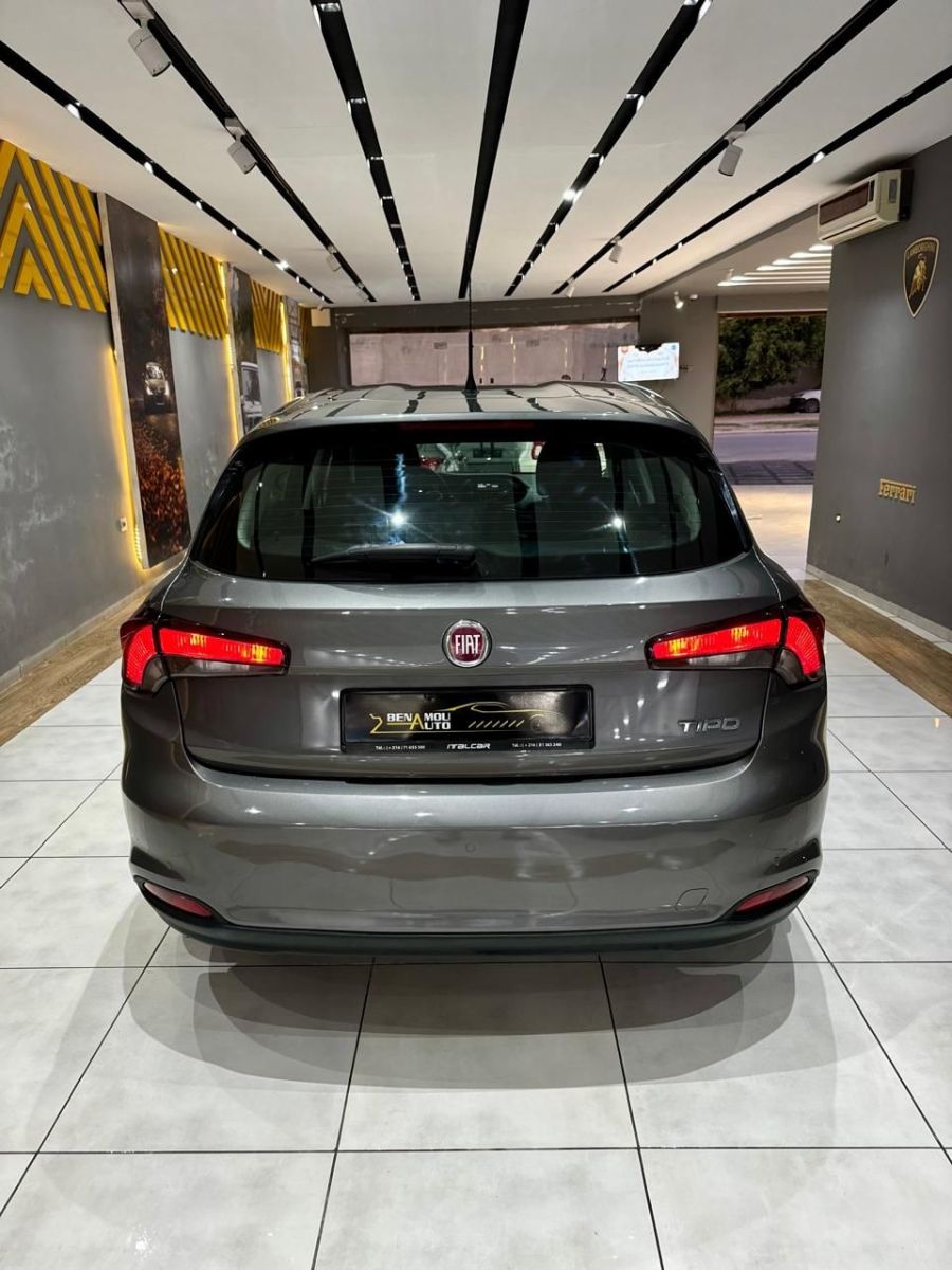Fiat Tipo 5 portes à Tunis - Photo 4