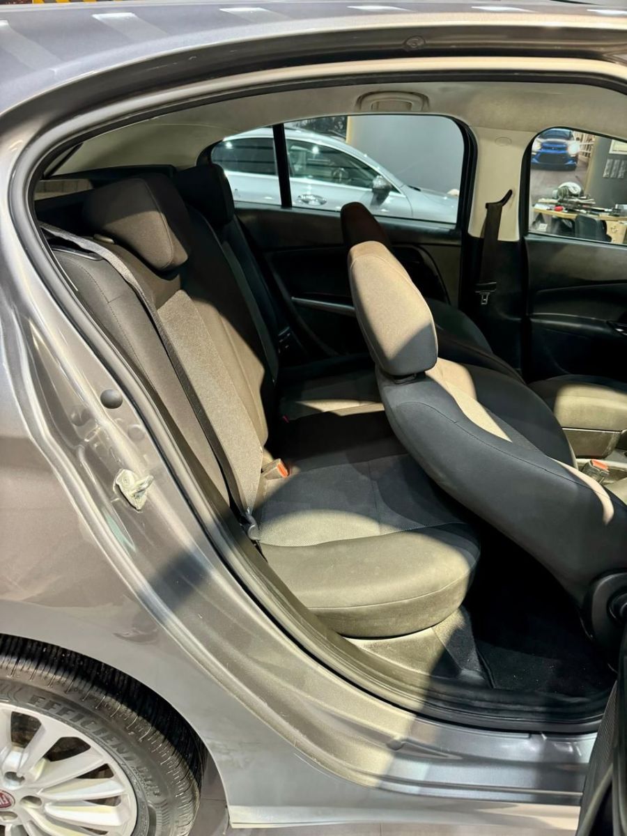 Fiat Tipo 5 portes à Tunis - Photo 11