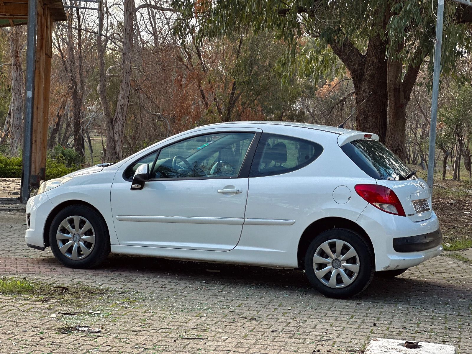 Peugeot 207 à Ben Arous - Photo 6