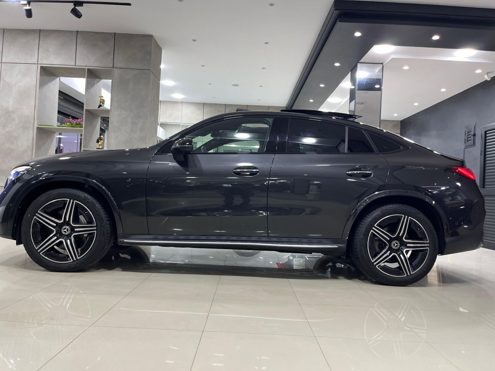 Mercedes-Benz GLC Coupé à Ariana - Photo 6