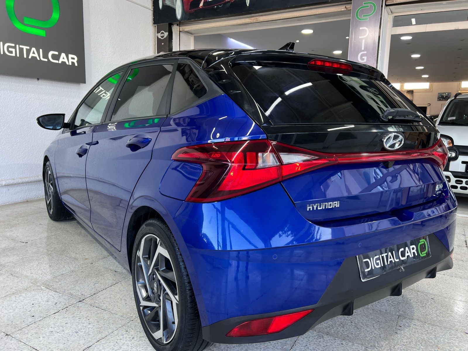 Hyundai i20 GLS à Tunis - Photo 15